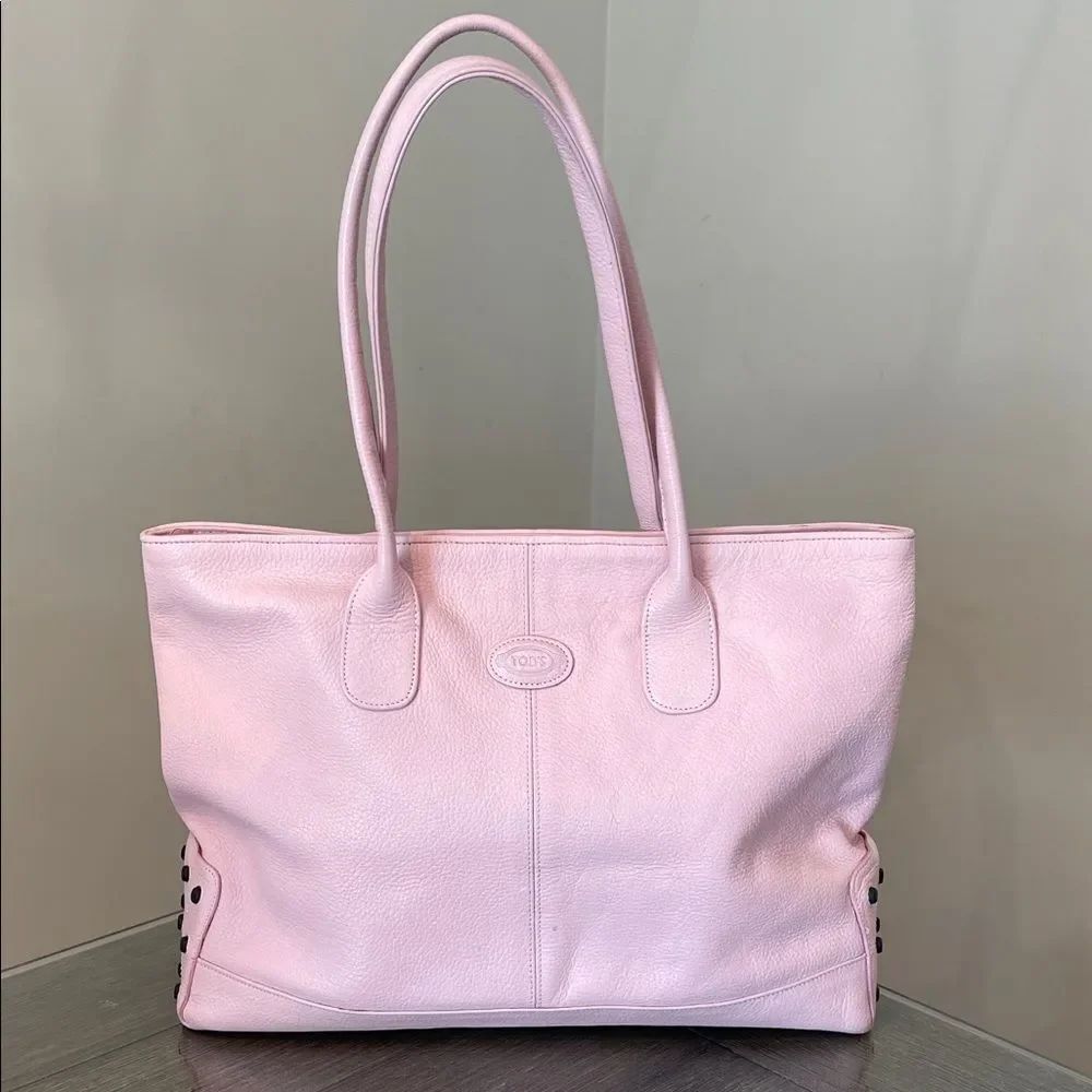 TOD’S Pebble Leather Large Pink Tote Bag - Gommini Studs